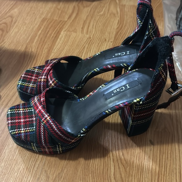 Ankle strap plaid trunky heels - Picture 2 of 4